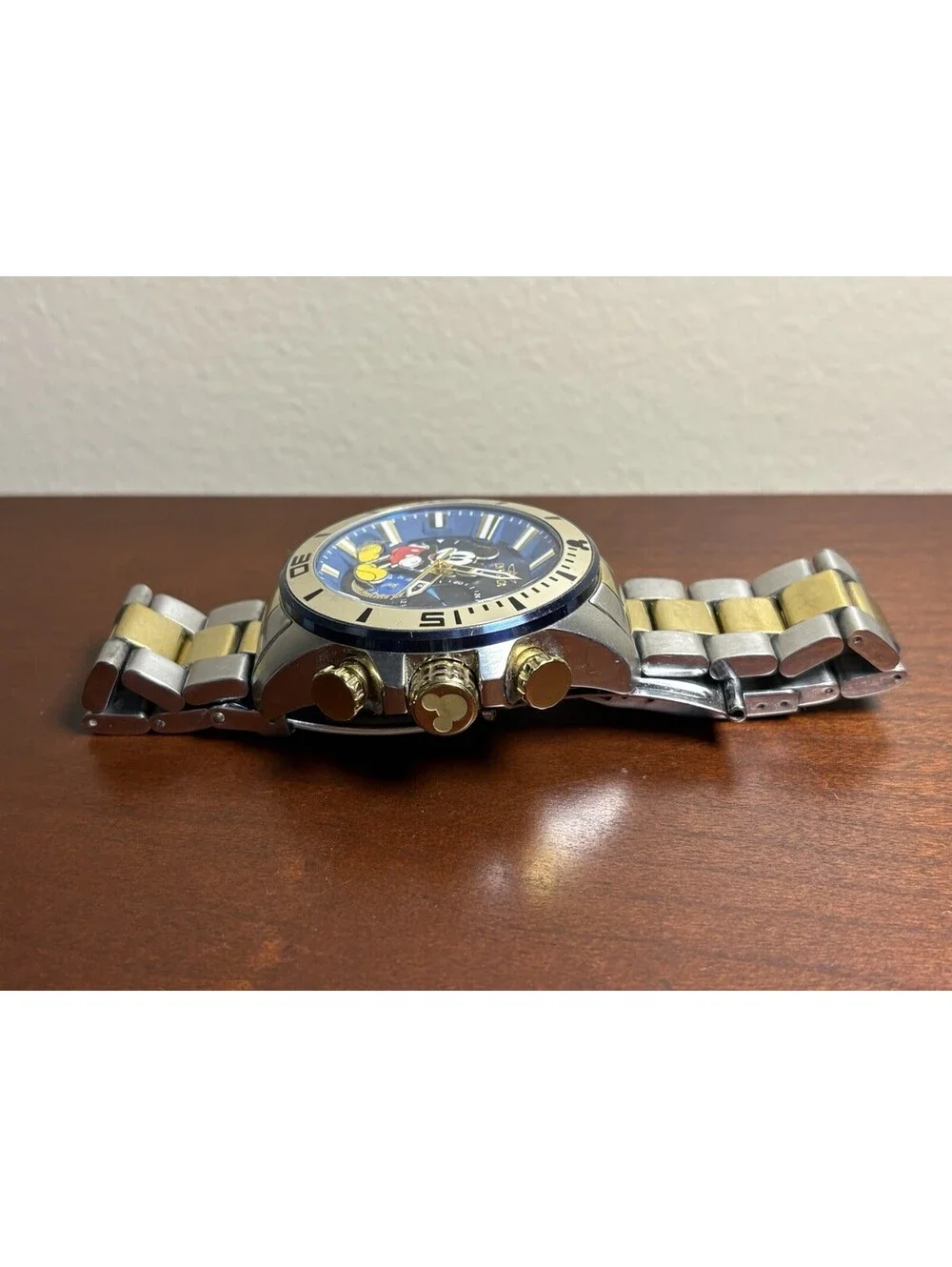 Invicta Disney Mickey Mouse 27365 Chrono Watch Limited Edition #0256/3000